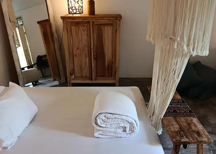 Ferienhaus Gusti Ayu Private Bali House - 2 Bedrooms Near Canggu & Seminyak *