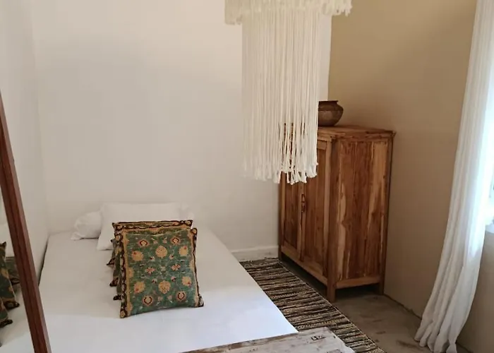 Gusti Ayu Private Bali House - 2 Bedrooms Near Canggu & Seminyak Ferienhaus
