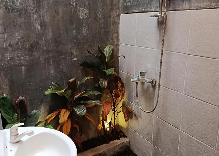Gusti Ayu Private Bali House - 2 Bedrooms Near Canggu & Seminyak Ferienhaus *